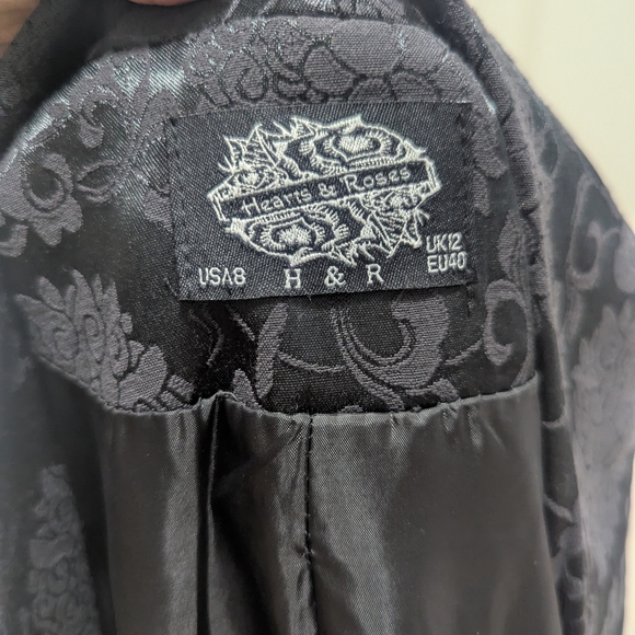 Elegant Black Brocade Women's Coat - Picture 7 of 7